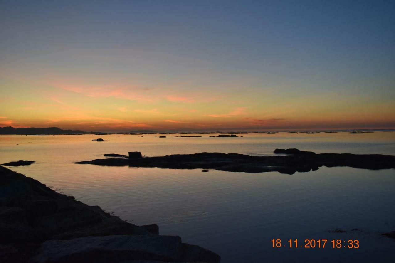דירות או גרובה Vistas Al Mar E Isla De La Toja מראה חיצוני תמונה